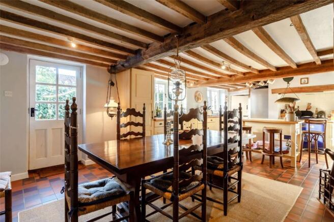 Kitchen/Dining
