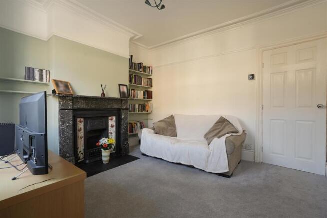 3 bed Terraced for sale Image 7