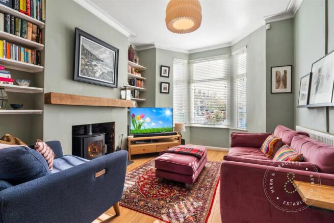 Theobald Road, Canton, Cardiff (2).jpg