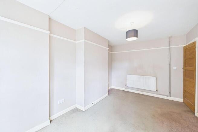 Landor Road, Whitnash, Leamington Spa photo 4