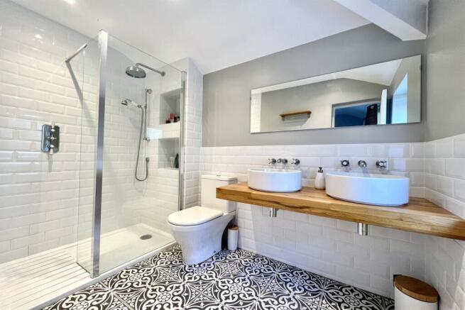 En-Suite Shower Room