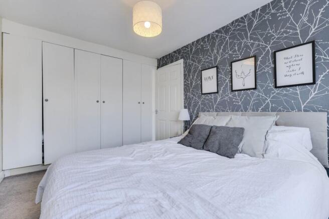 3 bed Semi-Detached for sale Image 10