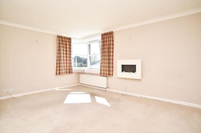 1 bed Flat for sale Image 12