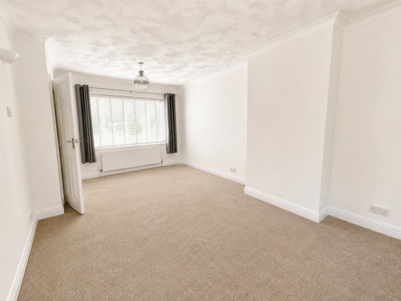 Lounge / Dining Room