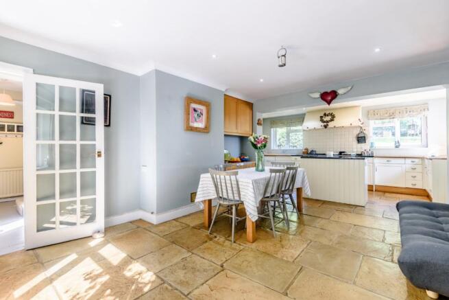 Kitchen/Dining