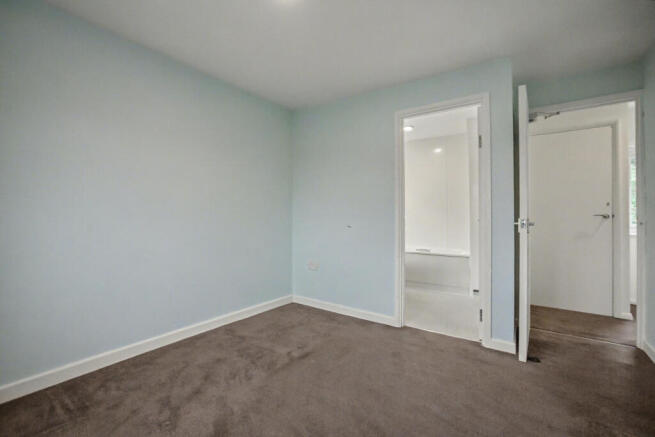 31 Nevill Road, Snodland, Kent, ME6 5HX