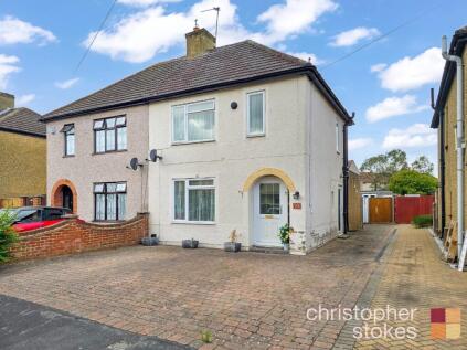 Crossfield Road, Hoddesdon, Hertfordshire, EN11 0HL