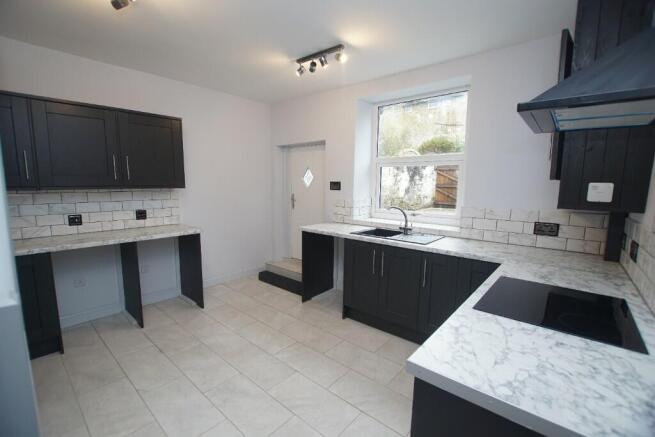 Modern Kitchen 