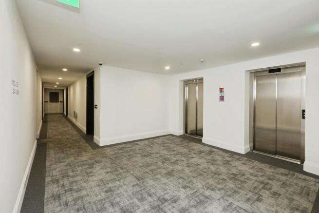 1 bed Flat for sale Image 5