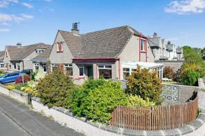 12, Rosebank Gardens, Trinity, Edinburgh EH5 3QR