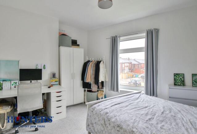 Bedroom 1 (3)