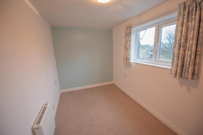 2 bed Apartment for sale Image 9