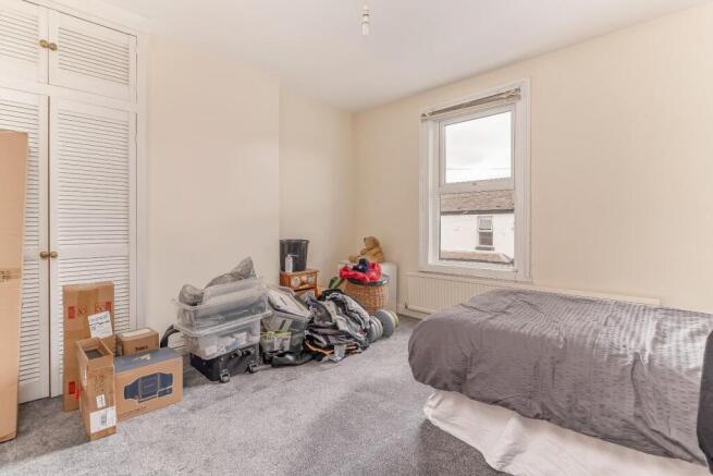 2 bed House for sale Image 7