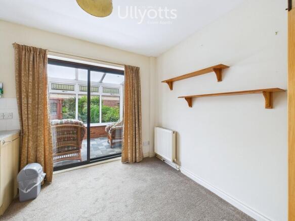 3 bed Terraced for sale Image 5