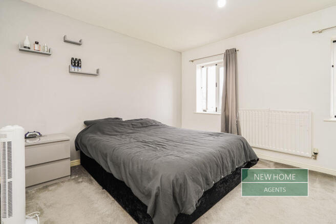 3 bed Semi-Detached for sale Image 11