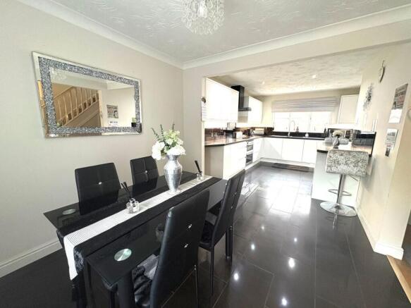 Dining Kitchen