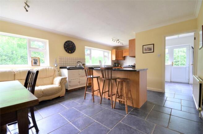 Kitchen/Breakfast