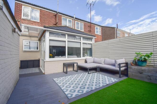 Hogarth Close, Bedford, MK41 photo 4