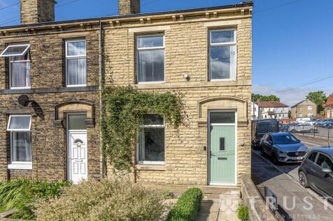 South Parade, Cleckheaton, BD19