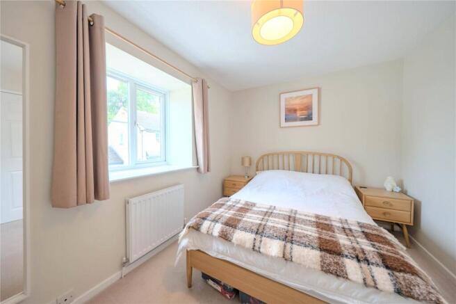3 bed Semi-Detached for sale Image 9