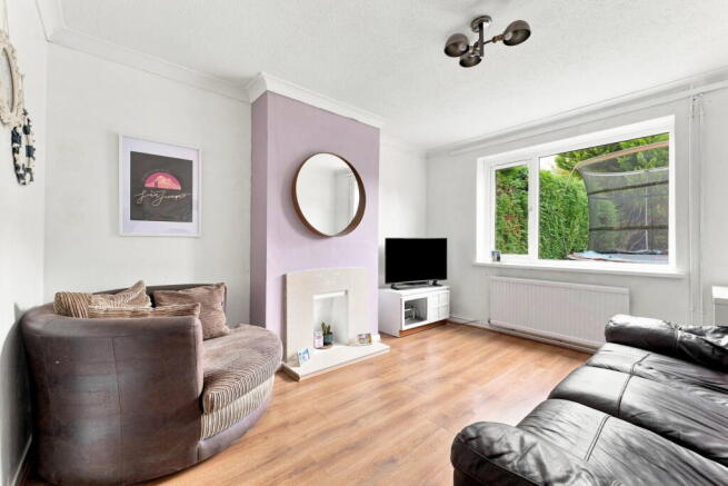 3 bed Semi-Detached for sale Image 10
