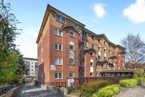 Flat 43, 100 106 Amber Court, Holland Road, Hove BN3 1LU