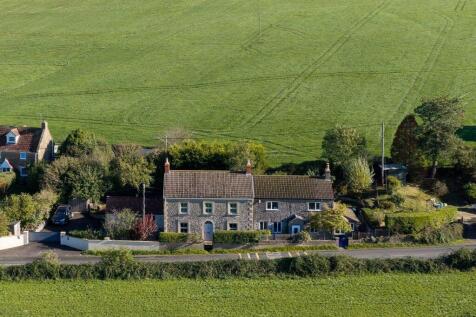 Attached period cottage with rural outlook near Bruton