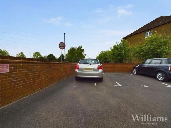 Brimmers Way, Aylesbury, HP19 photo 4