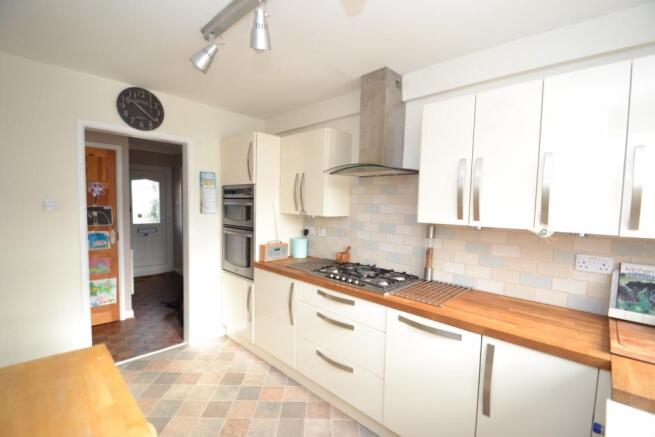 Kitchen/Breakfast Ro