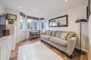 32, Downton Avenue, London SW2 3TR