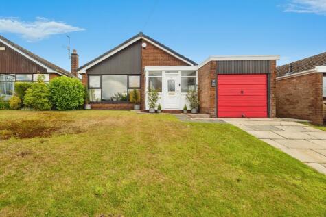 Winchester Avenue, ASHTON-UNDER-LYNE, Lancashire, OL6