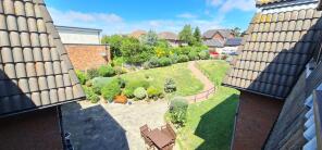 Flat 218, 314 320 Elizabeth House, Rayleigh Road, Leigh-on-sea SS9 5PZ