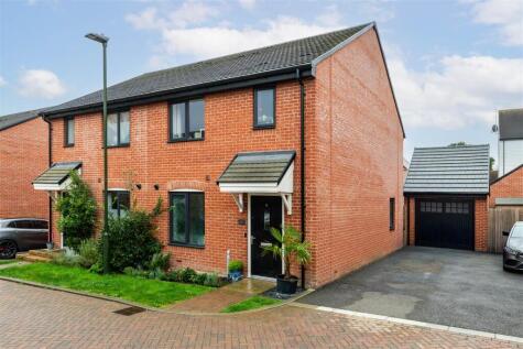 Hawthorn Lane, Lindfield