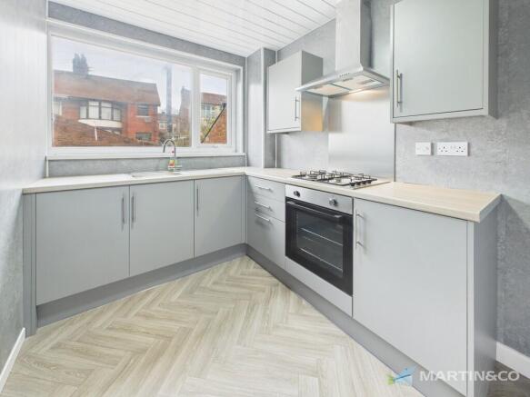 CAM02318G0-PR0554...