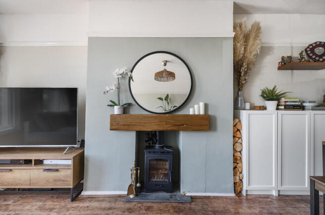 1311321-6-6852b2a...