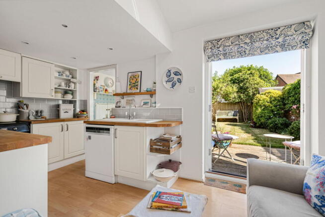 Station Road, Launton, Bicester, OX26 5DS photo 4