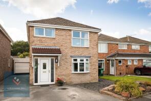 13, Lawnswood Grove, Elton, Chester CH2 4PB