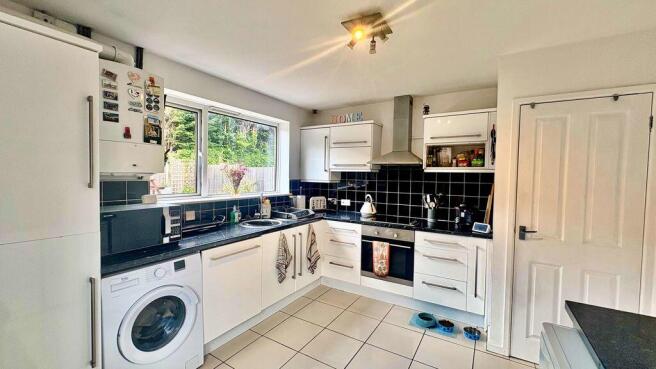 Rolleston Close, Lincoln photo 4