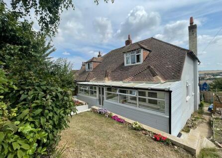 Hillcrest Road, Newhaven
