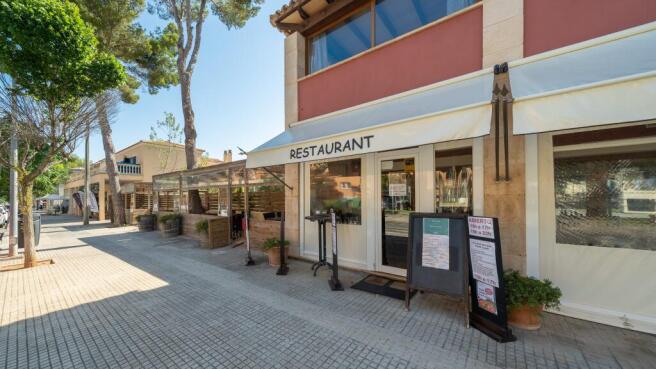 Bistro-12.jpg