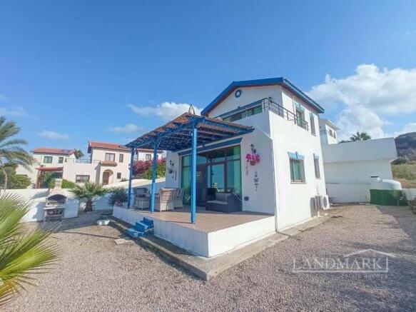 3 bedroom villa with beautiful sea views + partly furnished + 2 communal swimming pools + walking distance to the beach Image 9999