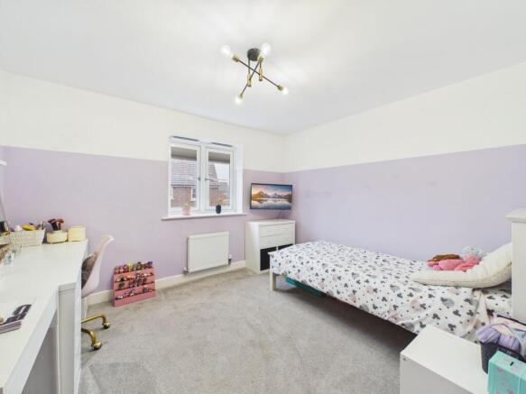 4 bed Detached for sale Image 12