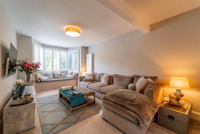 Lounge/ Reception Room