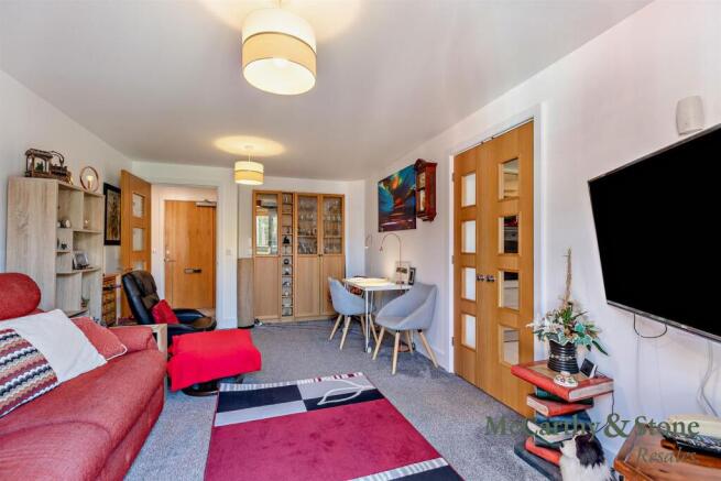 8705879-interior11-800.jpg
