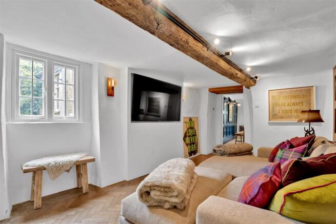 Sitting Room 2.jpg