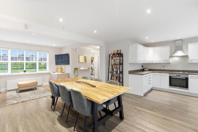 Kitchen-DIner 2