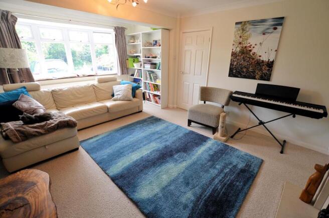 Sitting room main.jpg