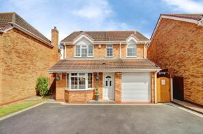 42, Emberton Way, Amington, Tamworth B77 3QQ