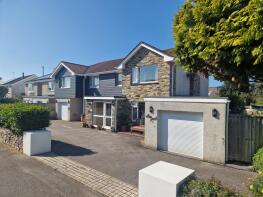 32, Dukes Way, Newquay TR7 2RW