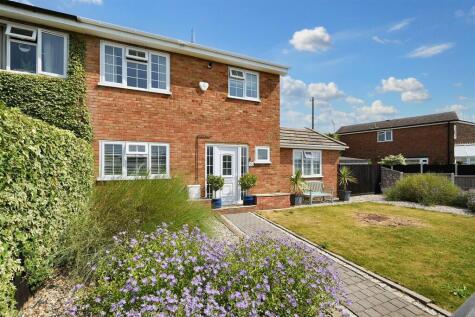 Stunning Property - Harrow Road, Canvey Island
